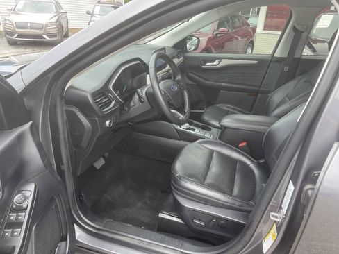 Used 2021 Ford Escape SEL FWD image 10