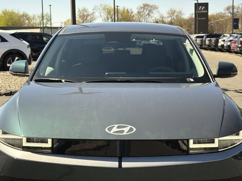 New 2026 Hyundai Ioniq 5 SE AWD/4WD image 15
