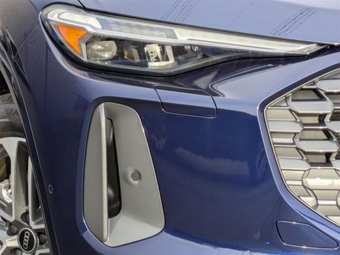 New 2025 Audi Q5 Premium Plus image 16