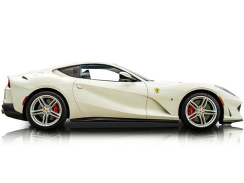 Used 2019 Ferrari 812 Superfast image 2