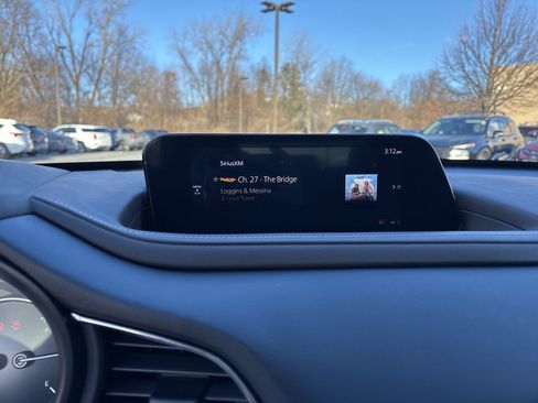 Used 2025 MAZDA CX-30 AWD 2.5 S w/ Premium Package image 17