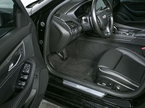 Used 2024 Cadillac CT5 V Blackwing w/ Super Cruise 2 Package RWD image 7
