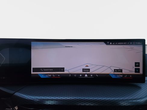 Used 2025 BMW i4 eDrive40 RWD image 23