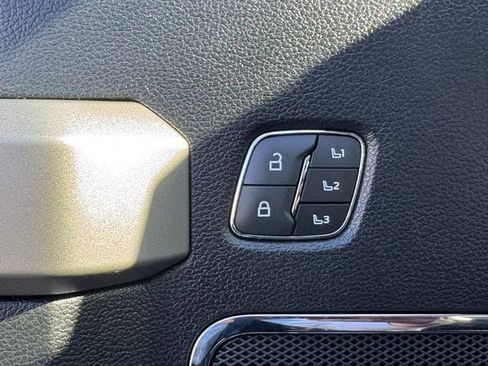 Used 2021 Ford F350 Lariat w/ Lariat Ultimate Package image 47