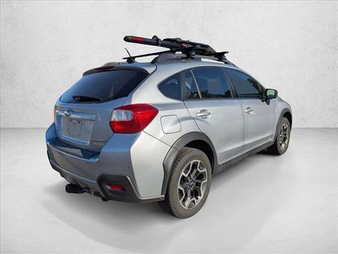 Used 2016 Subaru Crosstrek 2.0i AWD/4WD image 5