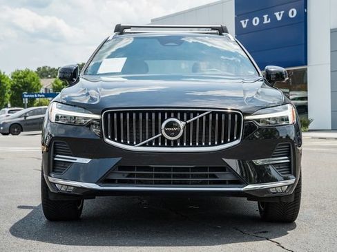 Certified 2023 Volvo XC60 B5 Ultimate w/ Climate Package AWD/4WD image 2
