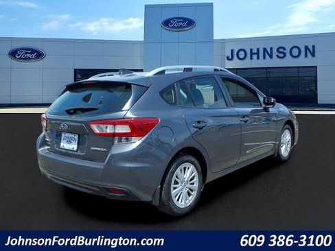 Used 2018 Subaru Impreza 2.0i Premium AWD/4WD image 3