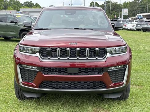 New 2026 Jeep Grand Cherokee L Limited RWD image 3