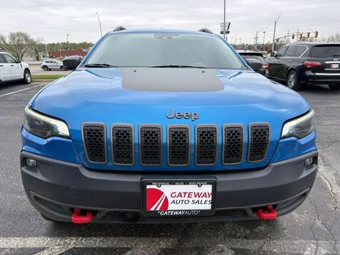 Used 2021 Jeep Cherokee Trailhawk w/ Comfort/Convenience Group AWD/4WD image 8