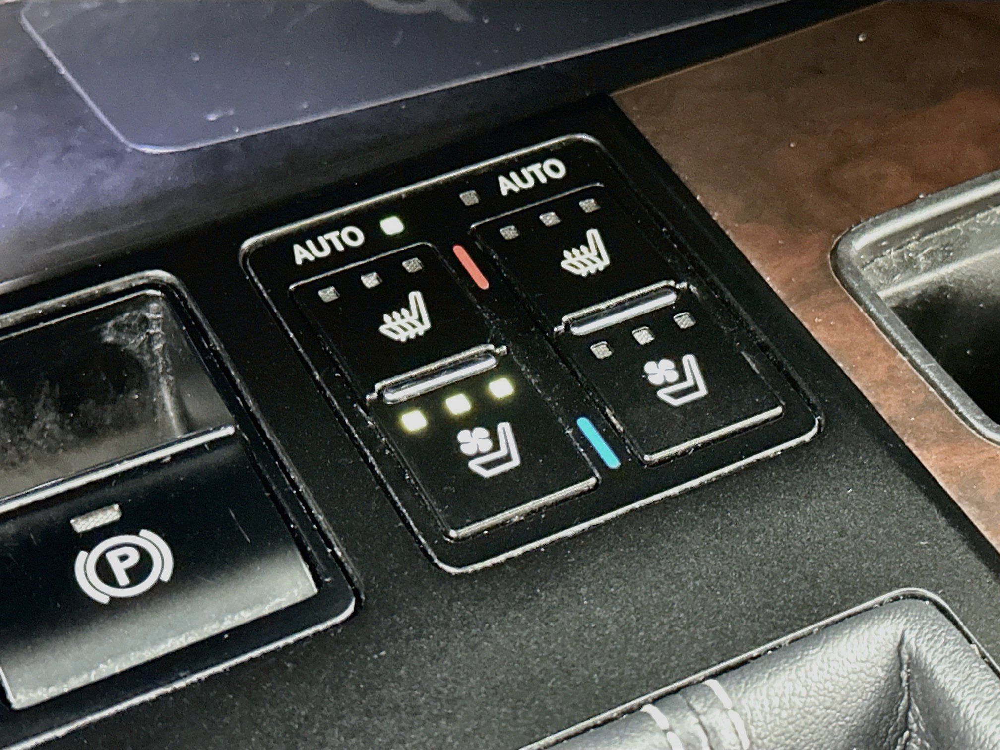 Used 2022 Lexus RX 350 FWD w/ Premium Package image 19