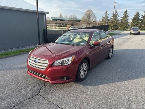 Used 2017 Subaru Legacy 2.5i Premium image 2