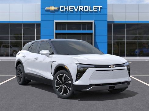 New 2026 Chevrolet Blazer EV LT image 32