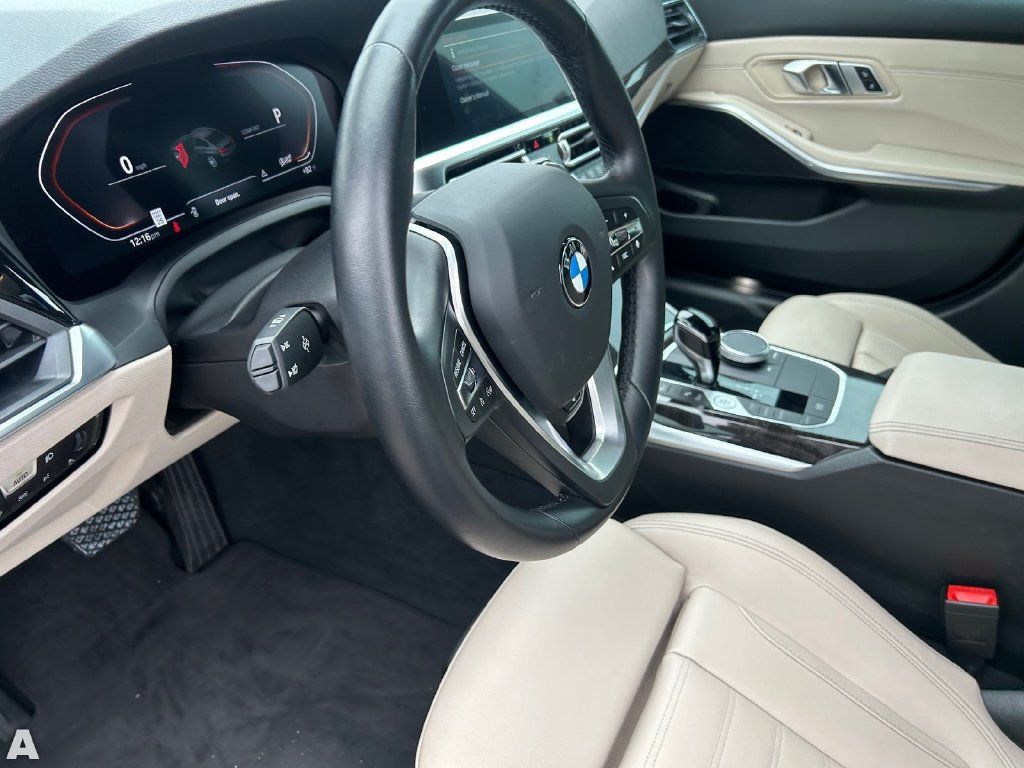 Used 2022 BMW 330i Sedan w/ Driving Assistance Package RWD image 20
