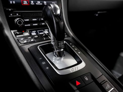 Used 2018 Porsche 911 Carrera GTS image 15