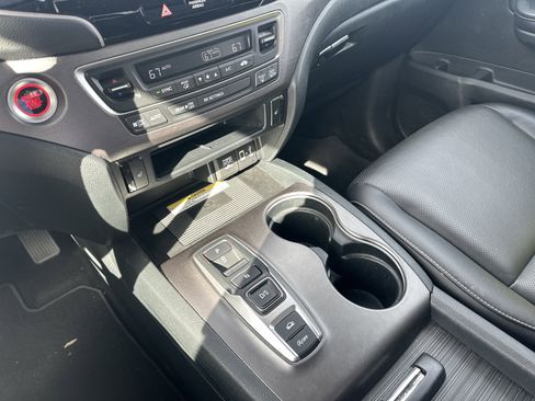 Certified 2023 Honda Ridgeline RTL-E image 30