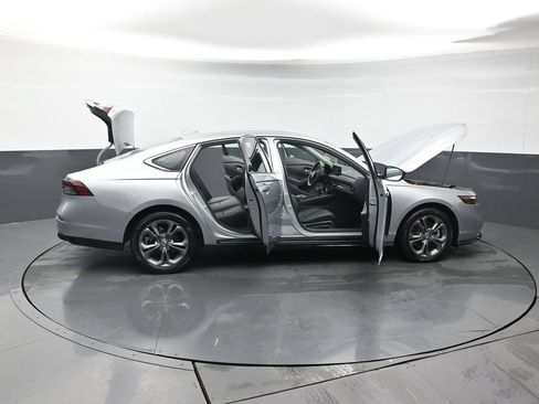 Used 2024 Honda Accord EX-L image 51