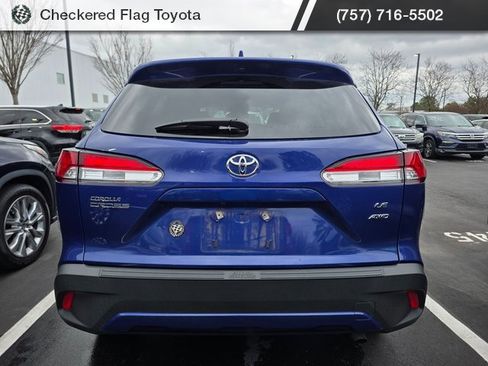 Used 2023 Toyota Corolla Cross LE image 5