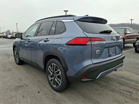New 2026 Toyota Corolla Cross XLE image 3