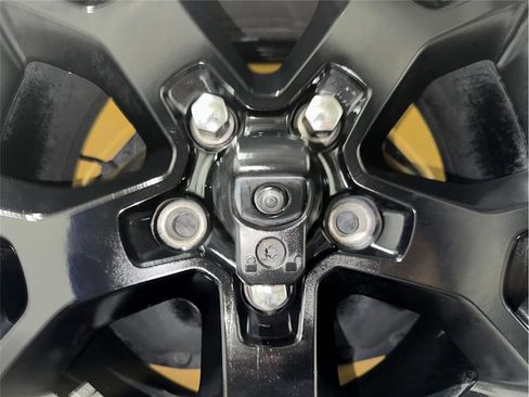 Used 2021 Jeep Wrangler Unlimited Willys image 23