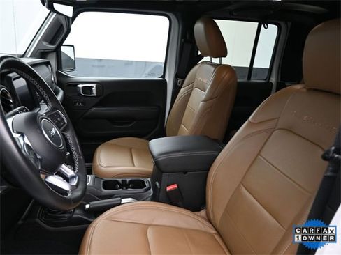 Used 2022 Jeep Gladiator Overland w/ Popular Equipment Package image 19