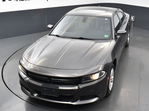 Used 2022 Dodge Charger SXT w/ Leather Interior Group image 16