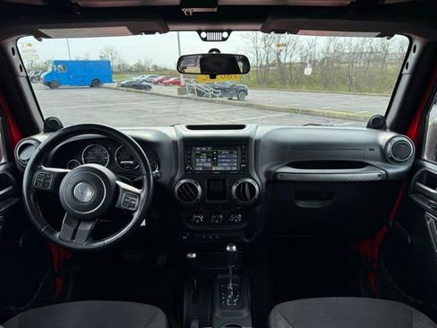 Used 2014 Jeep Wrangler Unlimited Sport w/ Connectivity Group image 14