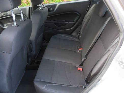 Used 2019 Ford Fiesta SE FWD image 13