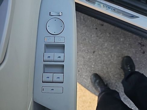 New 2026 Hyundai Kona SEL Sport AWD/4WD image 11