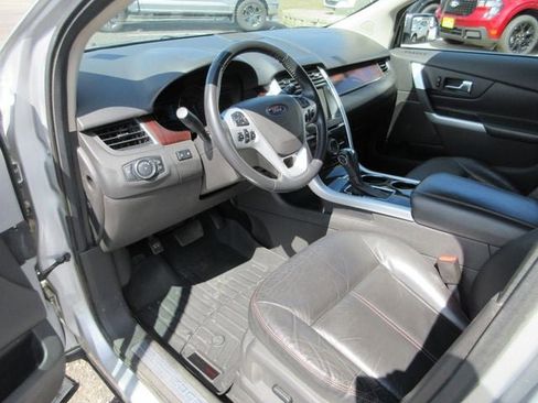 Used 2013 Ford Edge Limited AWD/4WD image 3