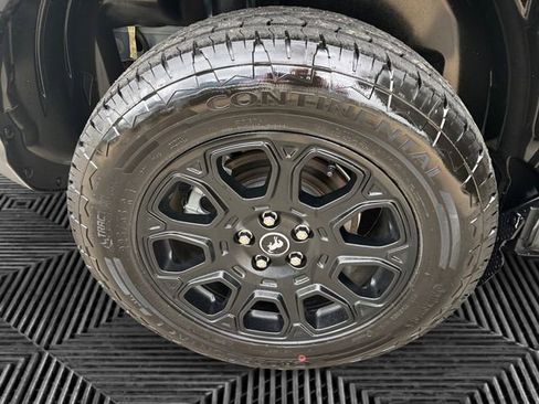 Certified 2025 Ford Bronco Sport Badlands AWD/4WD image 14