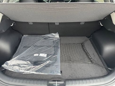 New 2024 Kia Niro Wave w/ Wave Preserve Package image 18