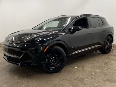 Used 2024 Chevrolet Equinox EV RS image 1