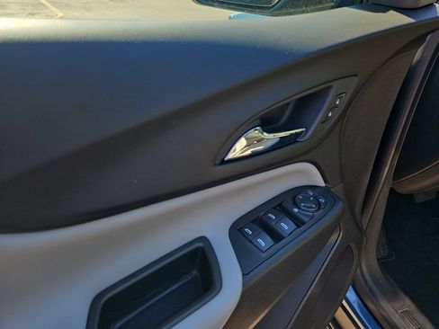 Used 2024 Chevrolet Equinox LS w/ Driver Confidence II Package FWD image 20