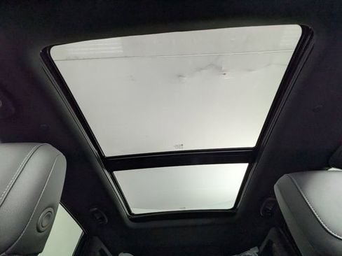 New 2025 Cadillac XT5 Premium Luxury w/ LPO, Floor Liner Package image 7