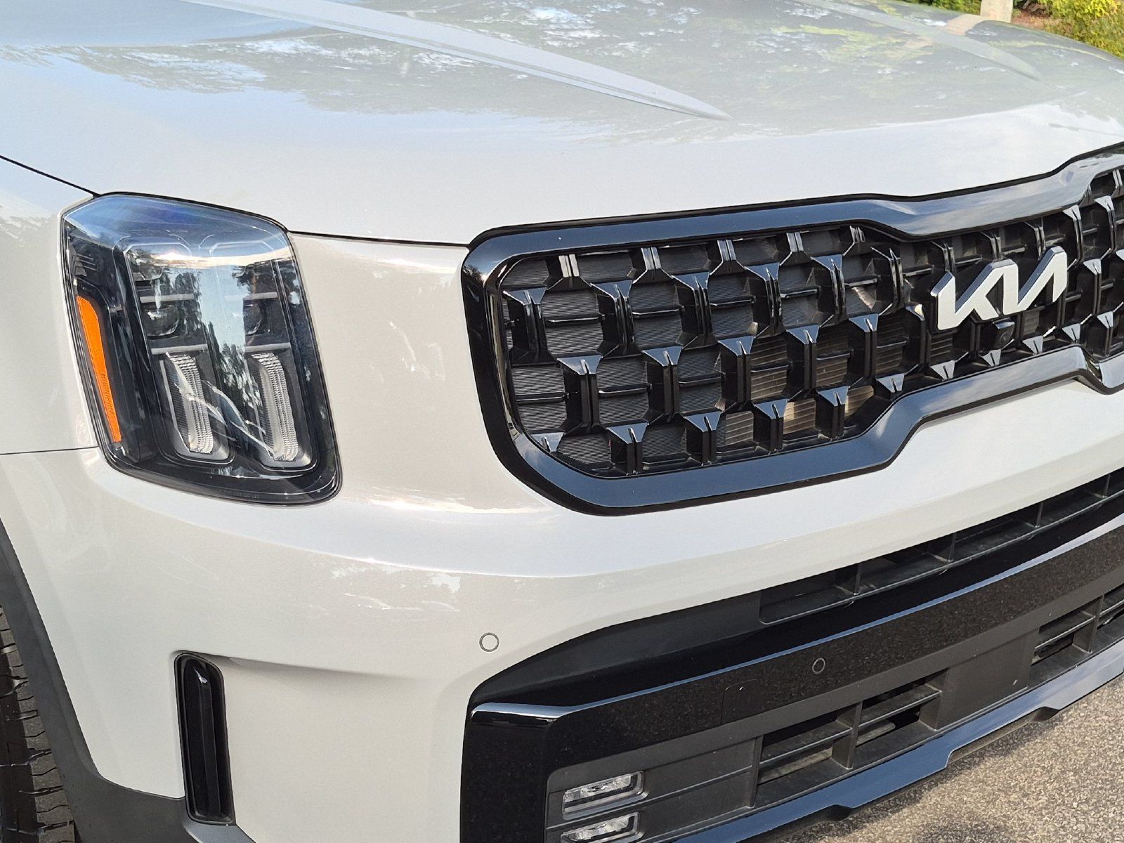 Used 2024 Kia Telluride SX X-Pro AWD/4WD image 9