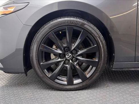 Used 2024 MAZDA MAZDA3 s FWD image 30