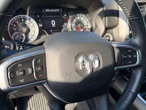 Used 2022 RAM 1500 Big Horn AWD/4WD image 22