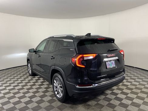 Used 2022 GMC Terrain SLT image 7