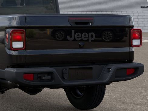 New 2026 Jeep Gladiator Sport image 13
