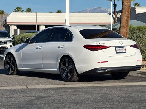 Used 2022 Mercedes-Benz C 300 Sedan image 5