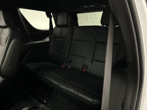 Used 2021 Chevrolet Tahoe RST w/ Luxury Package AWD/4WD image 26