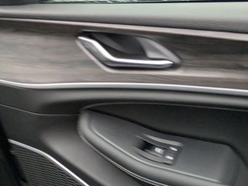 New 2026 Jeep Grand Cherokee Limited Reserve image 32