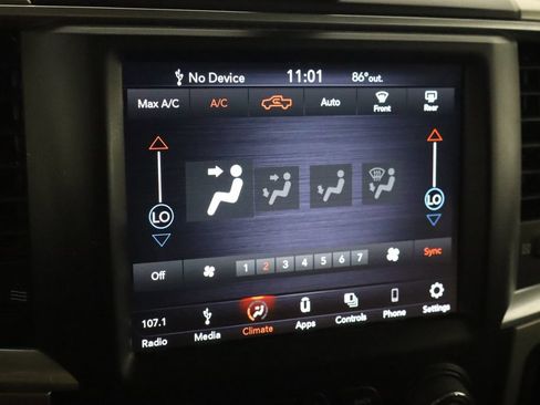 Used 2019 RAM 1500 Big Horn AWD/4WD image 30