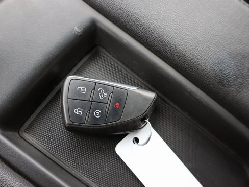 Used 2024 Chevrolet Silverado 2500 Custom w/ Custom Value Package image 14