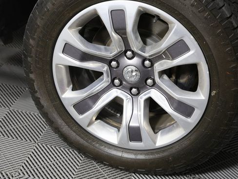 Used 2024 RAM 1500 Limited image 7