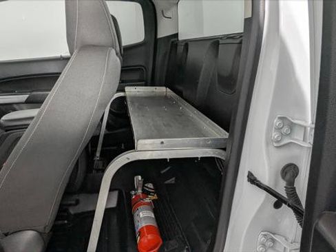 Used 2022 Chevrolet Colorado LT w/ Fleet Safety Package image 16