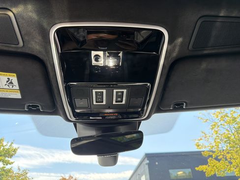 Used 2020 Land Rover Range Rover HSE AWD/4WD image 25