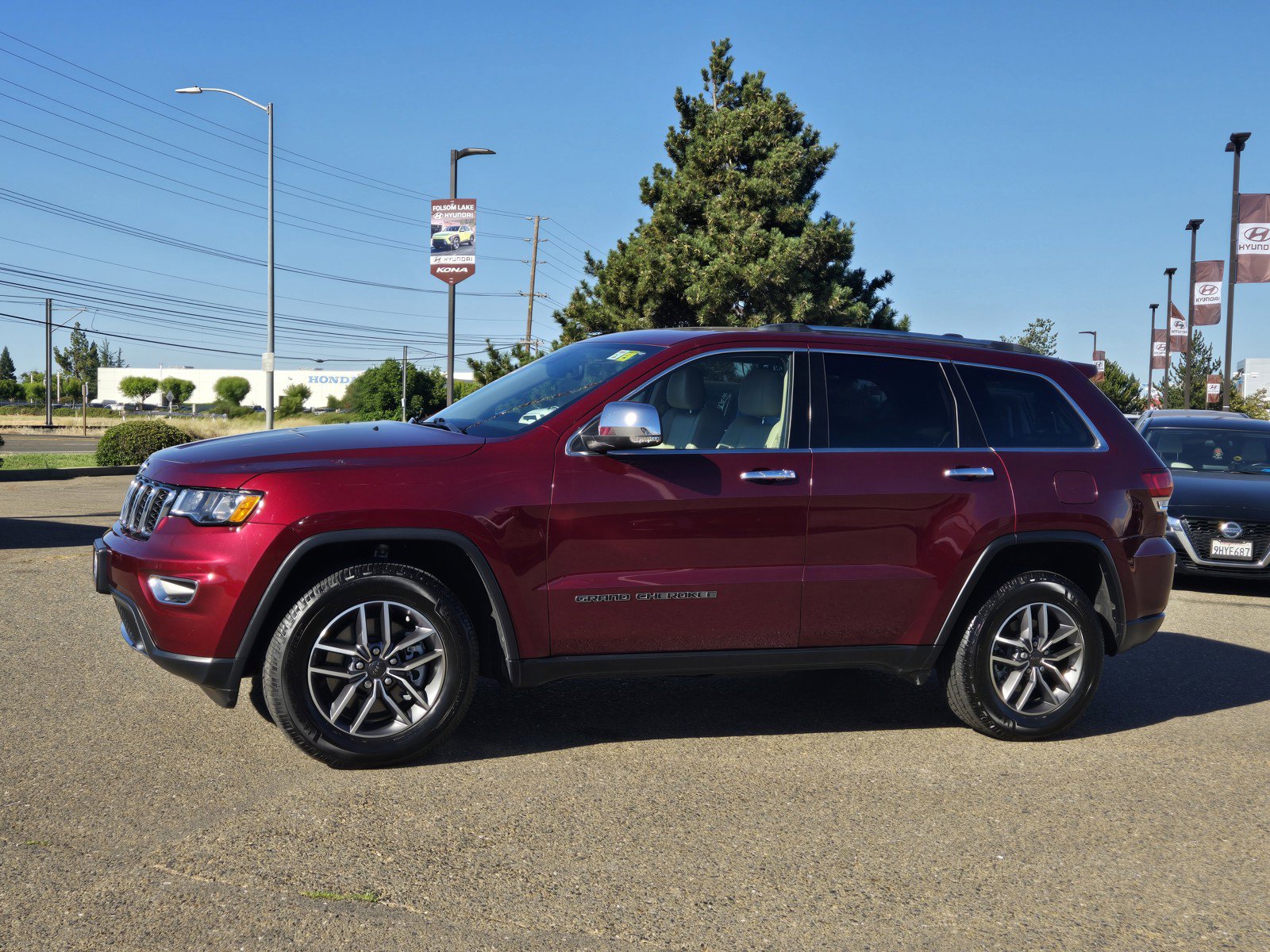Used 2021 Jeep Grand Cherokee Limited w/ Luxury Group II AWD/4WD image 7