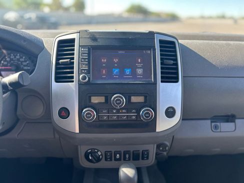 Certified 2021 Nissan Frontier SV AWD/4WD image 17