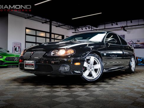 Used 2006 Pontiac GTO image 2